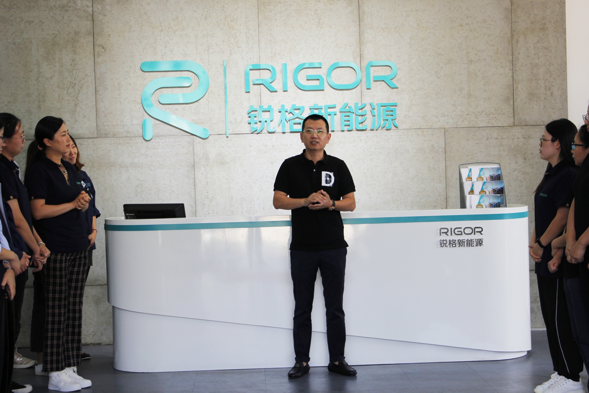 ��˹��--ȫ�����ݻ�����Ϸƽ̨