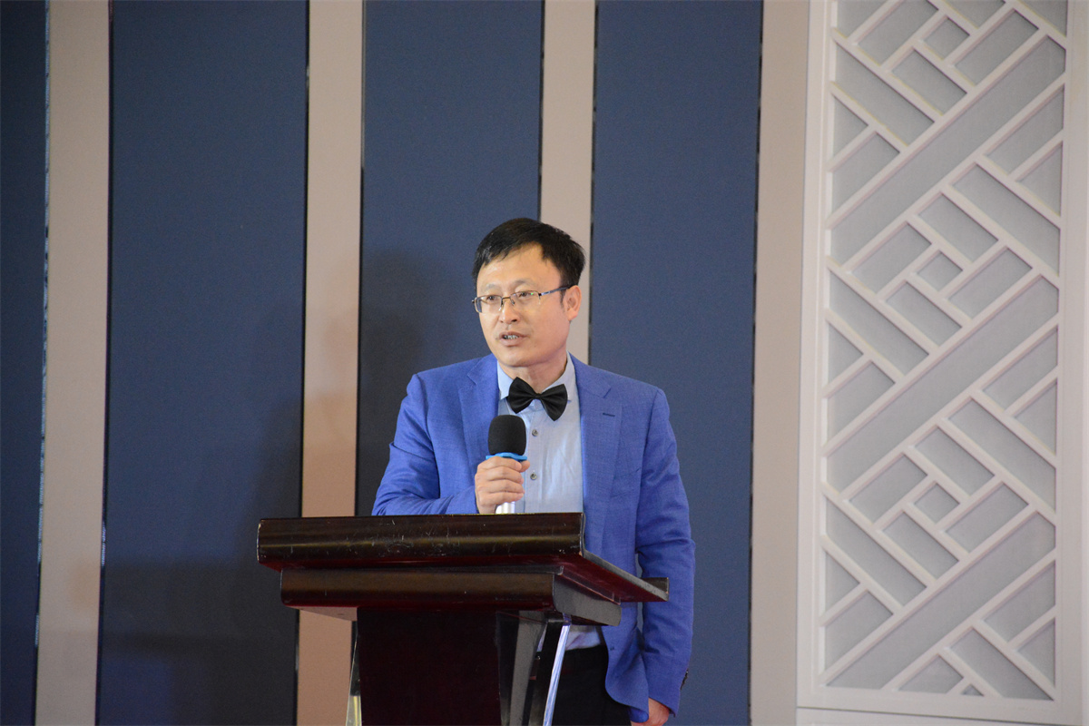 ��˹��--ȫ�����ݻ�����Ϸƽ̨