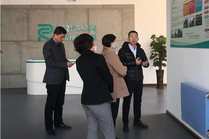 ��˹��--ȫ�����ݻ�����Ϸƽ̨