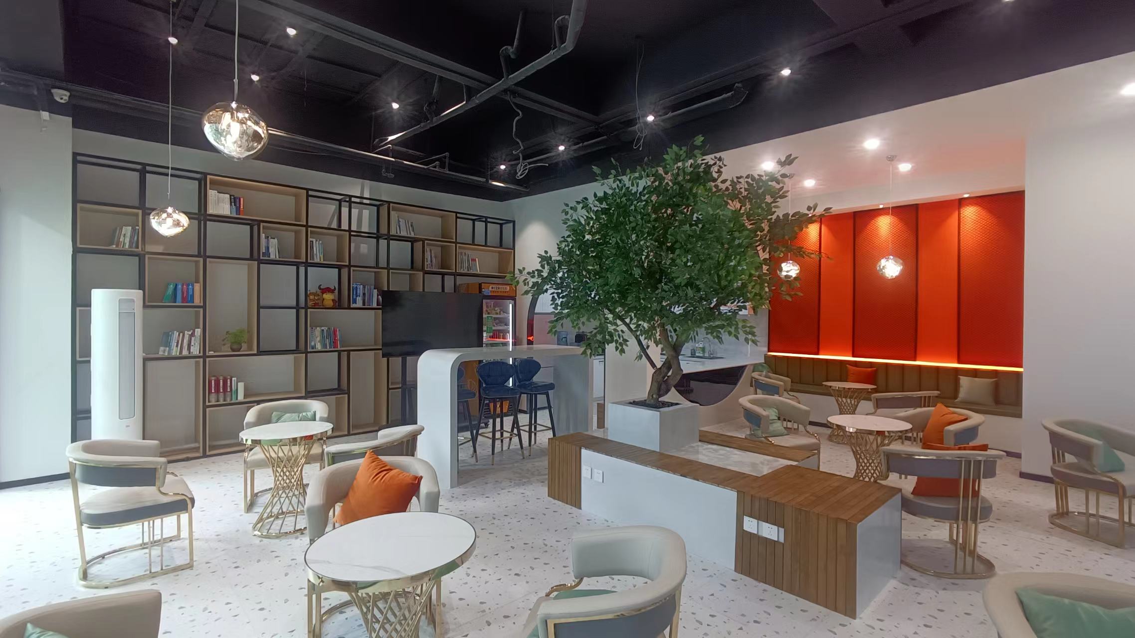 ��˹��--ȫ�����ݻ�����Ϸƽ̨