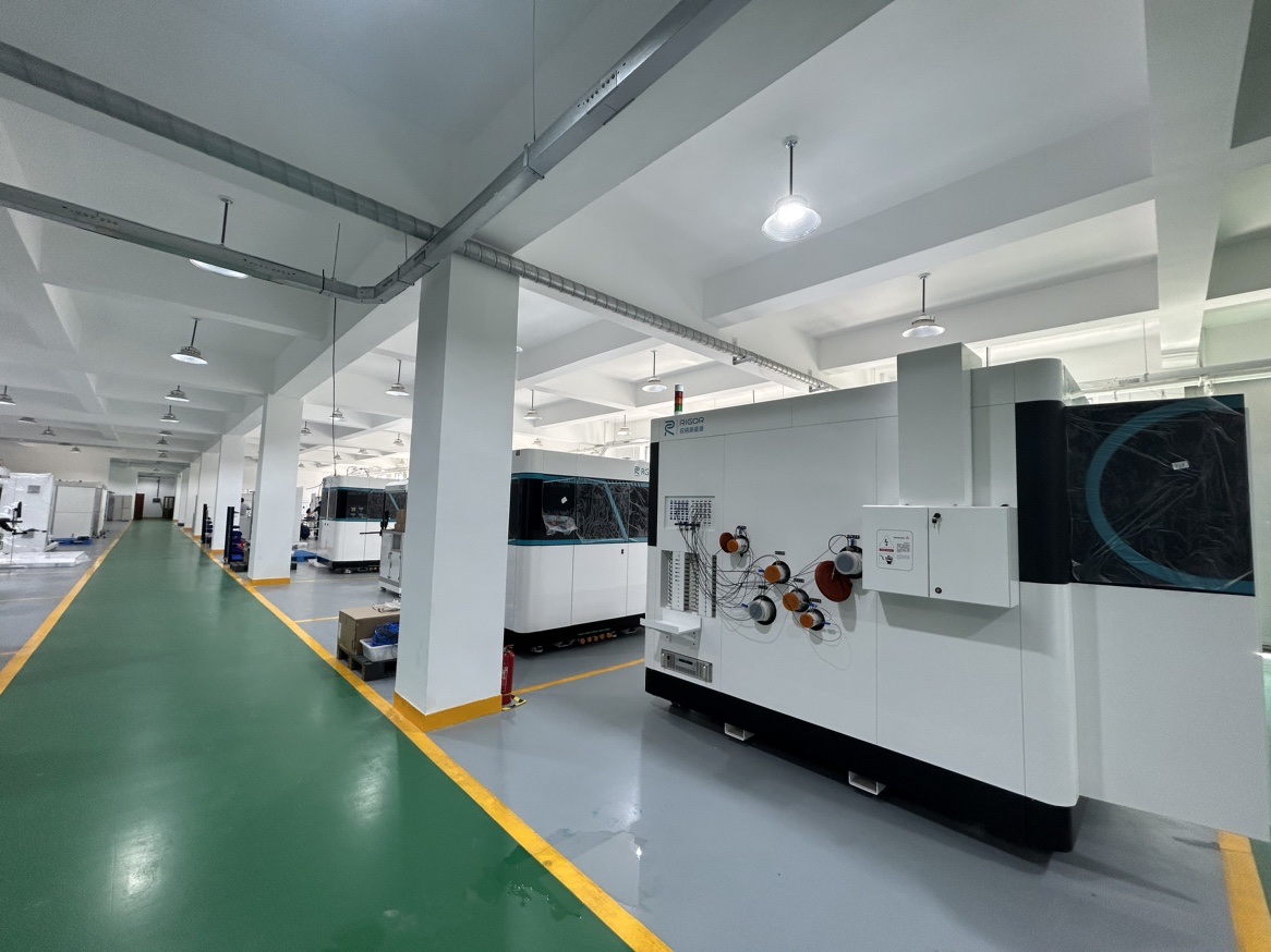 ��˹��--ȫ�����ݻ�����Ϸƽ̨